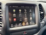 Used 2017 Jeep Cherokee Limited image 3