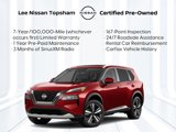 Used 2021 Nissan Rogue SV image 2