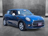 Used 2018 MINI Cooper 2-Door Hardtop image 3