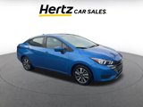 Used 2023 Nissan Versa SV image 2