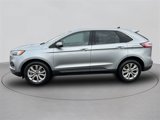 Used 2022 Ford Edge Titanium image 2