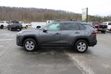 Used 2022 Toyota RAV4 XLE image 2