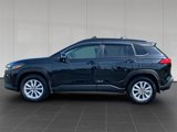 Used 2022 Toyota Corolla Cross LE image 2