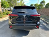 Used 2020 Toyota Highlander XLE image 4