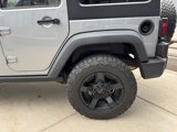 Used 2014 Jeep Wrangler Unlimited Rubicon w/ Connectivity Group image 3
