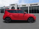 Used 2024 Kia Soul EX image 2