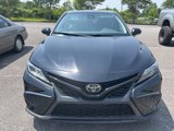 Used 2023 Toyota Camry SE image 2