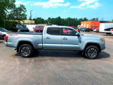 Used 2019 Toyota Tacoma TRD Sport image 3