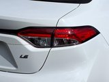 Used 2022 Toyota Corolla LE image 4