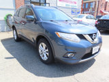Used 2016 Nissan Rogue SV w/ SV Moonroof Package image 2