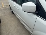 Used 2010 Chrysler Town & Country Touring image 6
