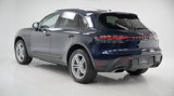 Certified 2022 Porsche Macan image 3