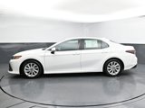 Used 2023 Toyota Camry LE image 5