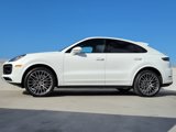 Certified 2022 Porsche Cayenne Coupe image 2