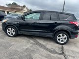 Used 2015 Ford Escape SE image 2