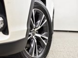 Used 2017 Toyota Highlander Plus image 5