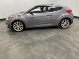 Used 2013 Hyundai Veloster w/ Style Pkg image 3