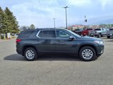 Used 2020 Chevrolet Traverse LT image 2