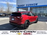 Used 2022 GMC Terrain SLE w/ Driver Convenience Package image 5