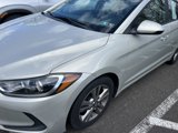 Used 2017 Hyundai Elantra SE image 2