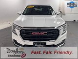 Used 2024 GMC Terrain SLE image 2