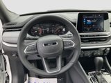 New 2025 Jeep Compass Latitude image 6