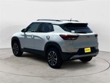 Used 2025 Chevrolet TrailBlazer LT w/ LT Cold Weather Package image 3