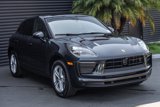 Used 2025 Porsche Macan image 6