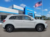 Used 2018 Mitsubishi Outlander Sport ES image 3