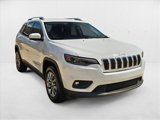 Used 2019 Jeep Cherokee Latitude Plus w/ Cold Weather Group image 3