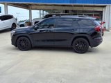 Used 2022 GMC Terrain SLE w/ Driver Convenience Package image 4