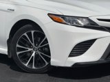 Used 2019 Toyota Camry SE image 4