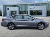Used 2023 Volkswagen Jetta SE w/ Panoramic Sunroof Package image 4