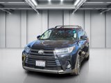 Used 2017 Toyota Highlander SE image 3