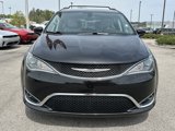 Used 2017 Chrysler Pacifica Touring-L image 2