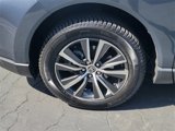 Used 2021 Toyota Venza LE image 5