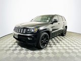 Used 2019 Jeep Grand Cherokee Altitude image 4