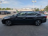 Used 2022 Nissan Altima 2.5 SV w/ SV Premium Package image 5