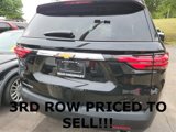 Used 2023 Chevrolet Traverse LT image 3