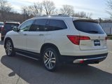 Used 2017 Honda Pilot Touring image 4