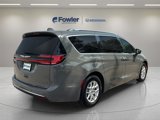 Used 2021 Chrysler Pacifica Touring-L w/ Uconnect Theater Family Group image 6