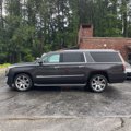 Used 2015 Cadillac Escalade ESV Luxury image 2