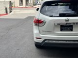 Used 2014 Nissan Pathfinder S image 4