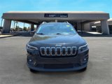 Used 2019 Jeep Cherokee Latitude Plus w/ Comfort/Convenience Group image 2