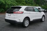 Used 2022 Ford Edge SE image 5