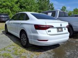 Used 2020 Volkswagen Jetta SE w/ SE Cold Weather Package image 4