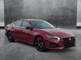 Used 2023 Nissan Altima 2.5 SR image 3