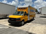 Used 2021 GMC Savana 3500 Extended w/ Power Convenience Package image 3