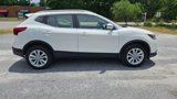 Used 2019 Nissan Rogue Sport SV image 3