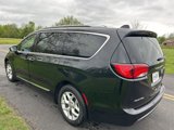 Used 2020 Chrysler Pacifica Limited image 5